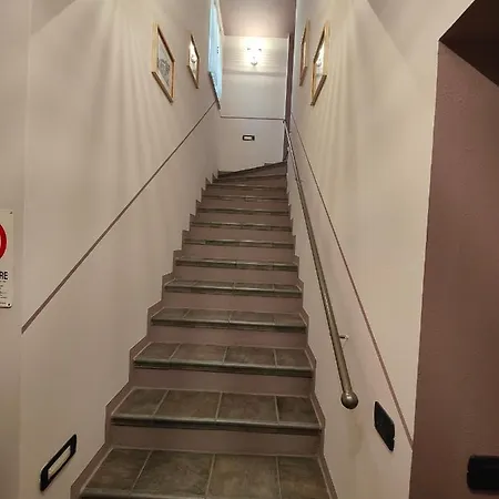 All'imperatore בית הארחה צ'רסקו